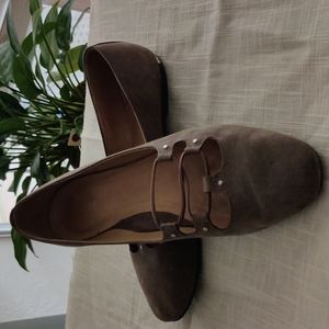 NURTURE Maeleigh leather tauoe flats size 9.5